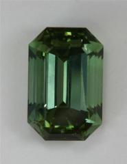 Nutrious, vegy juice, green emerald cut.