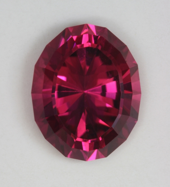 Beautiful clean bright vivd red/pink oval.1080