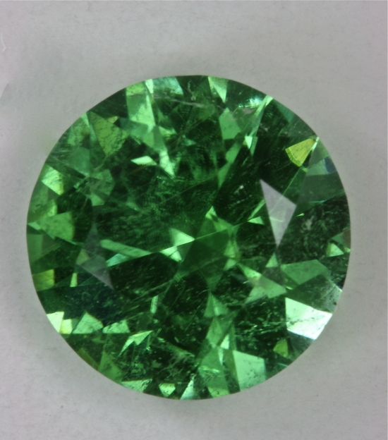 Included, Very Bright, Non Dichroic, Medim Toned, Green, Round.  #148